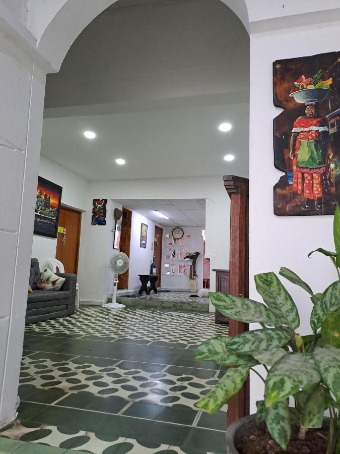 Hostal Casa Lara Cartagena Dış mekan fotoğraf